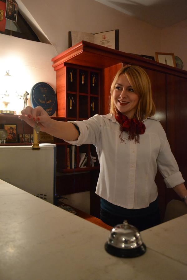 Hotel Mimoza Kumanovo Kültér fotó