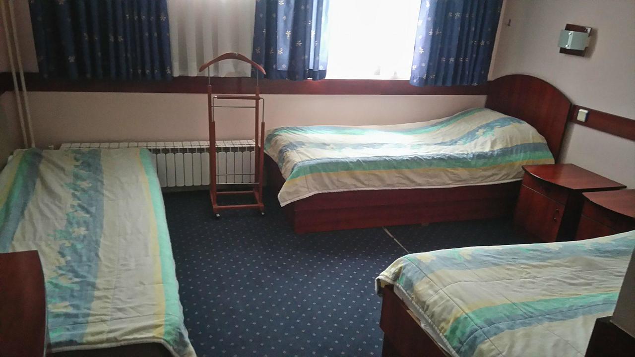 Hotel Mimoza Kumanovo Kültér fotó
